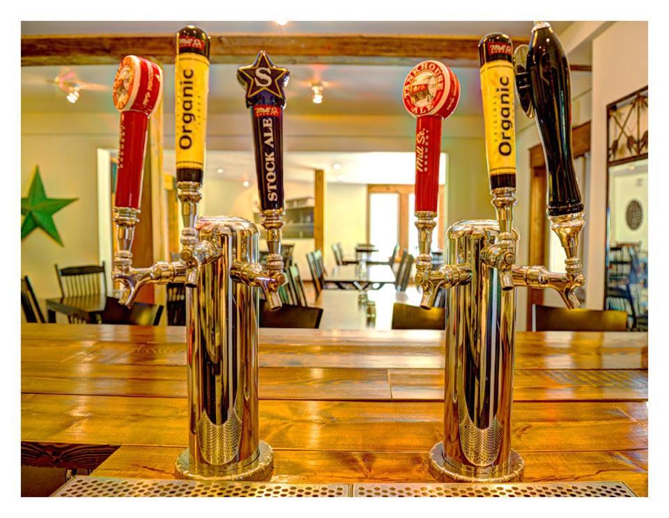 Pine Lodge Muskoka Huntsville Buitenkant foto
