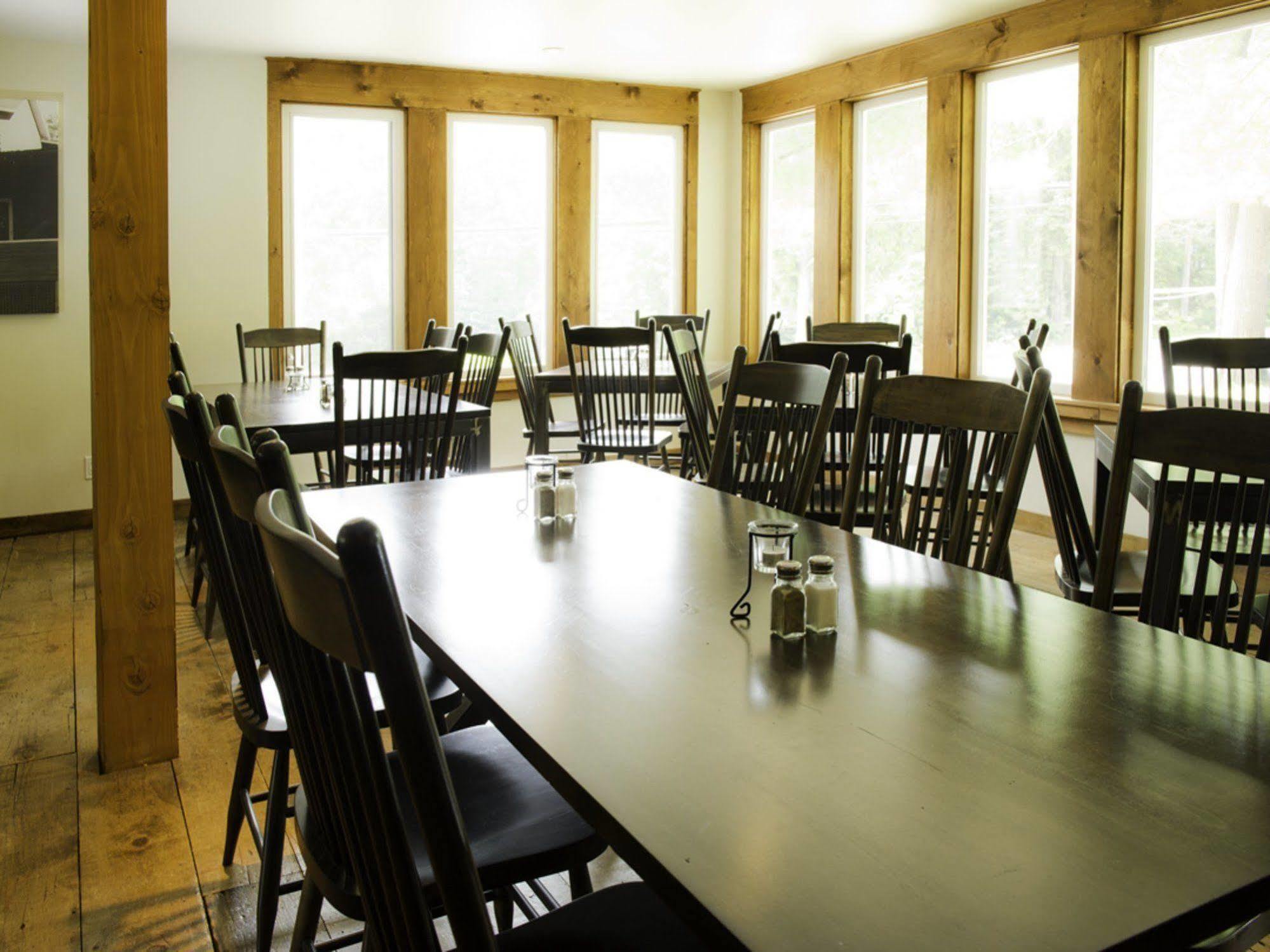 Pine Lodge Muskoka Huntsville Buitenkant foto